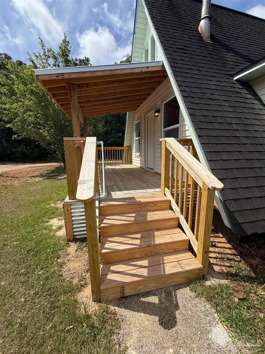 4469 Arcadia St, Milton, FL 32583 - #3