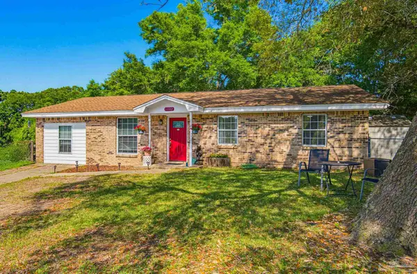 11102 Calvin St, Pensacola, FL 32534