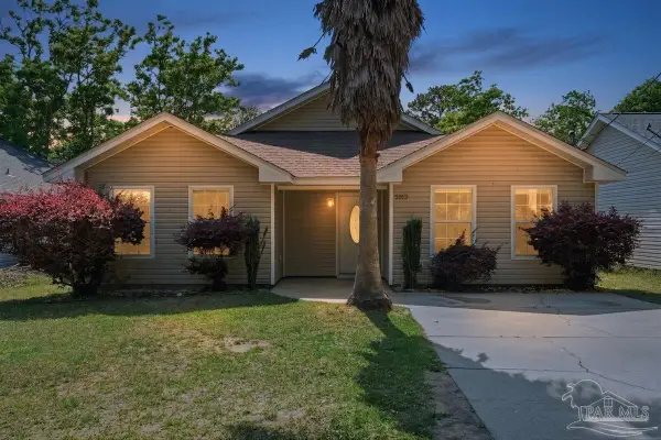 2813 Hidden Springs Dr, Pensacola, FL 32526