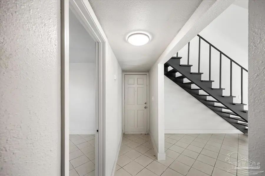 4733 Huron Dr, Pensacola, FL 32507 - #2