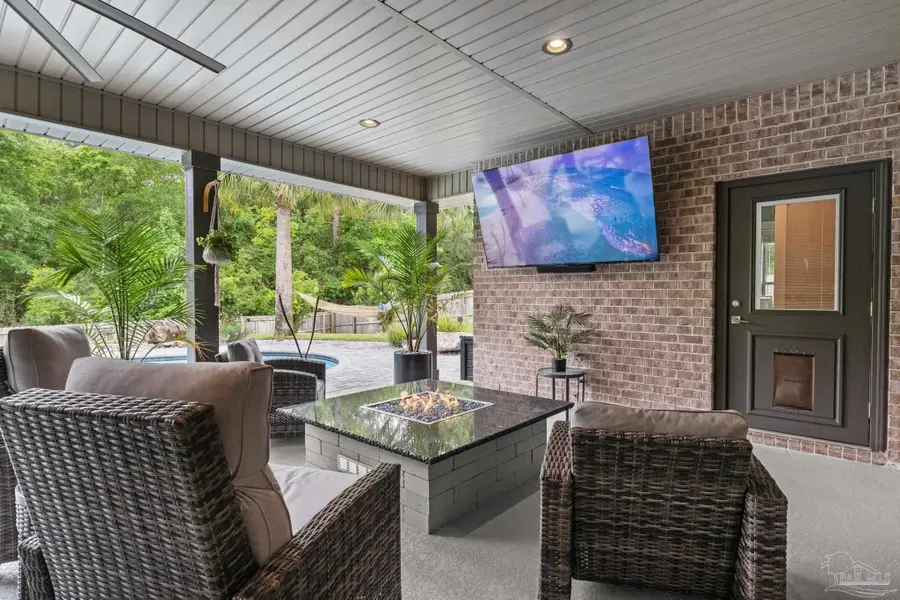 1127 Wensel Dr, Cantonment, FL 32533 - #2