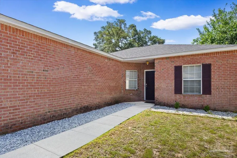 635 Saleta St, Pensacola, FL 32534 - #2