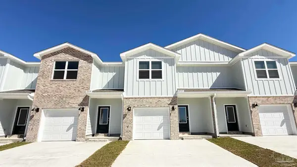 2406 Cliff Hollow Cir, Gulf Breeze, FL 32563