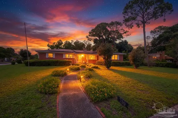 790 Whitney Dr, Pensacola, FL 32503