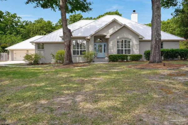 3147 Sonya St, Pace, FL 32571