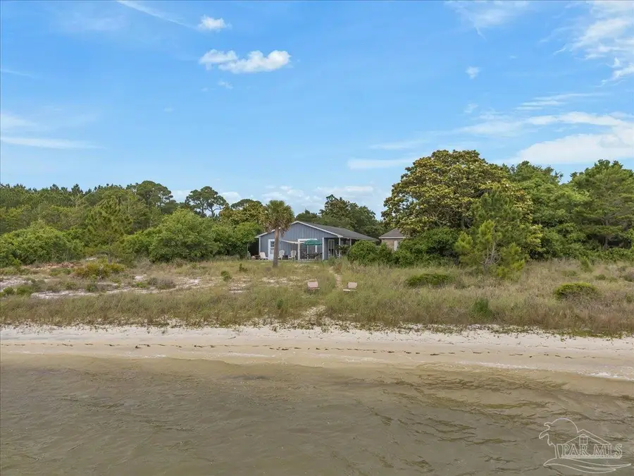 1817 Navarre Sound Cir, Navarre, FL 32566 - #3