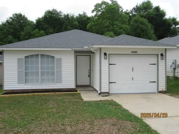 10592 Wilderness Ln, Pensacola, FL 32534