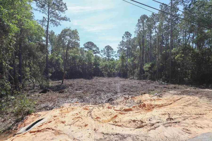 3134 Wells Beach Rd, Navarre, FL 32566 - #2