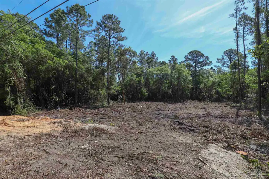 3134 Wells Beach Rd, Navarre, FL 32566 - #3