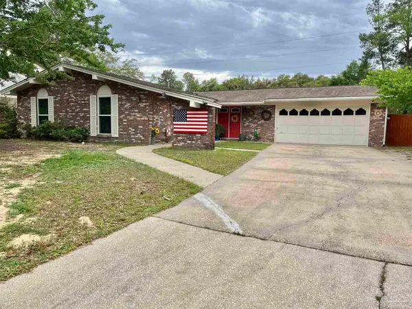 2410 Parker Dr, Niceville, FL 32578