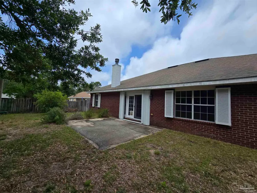 7303 Frankfort St, Navarre, FL 32566 - #3