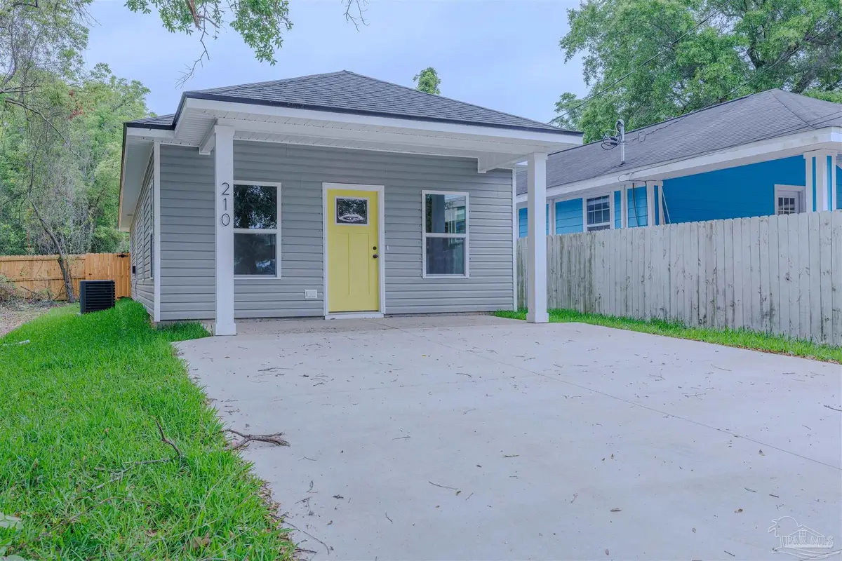 210 E Lakeview Ave, Pensacola, FL 32503 - #1