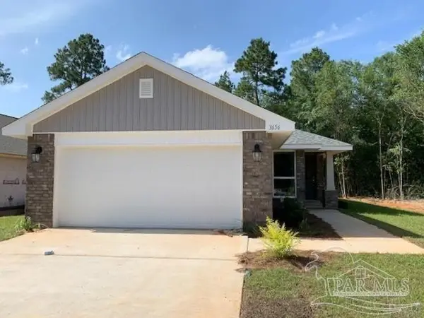 1011 Brimwood Cir #7D, Cantonment, FL 32533