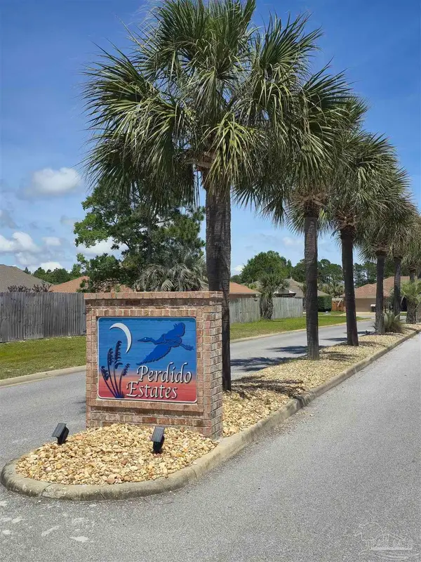 5100 Terra Lake Cir, Pensacola, FL 32507