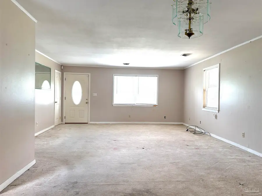 744 Boxwood Dr, Pensacola, FL 32503 - #3