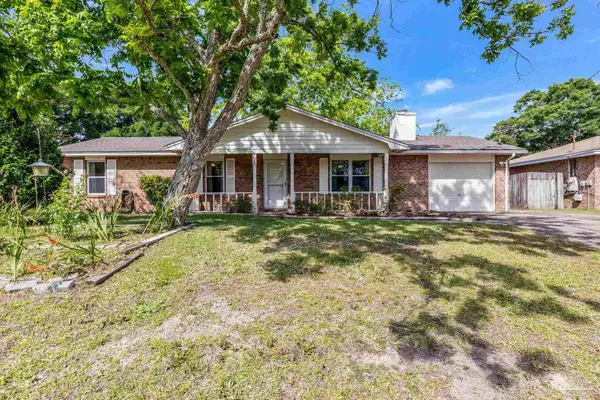 6159 Forest Pines Dr, Pensacola, FL 32526