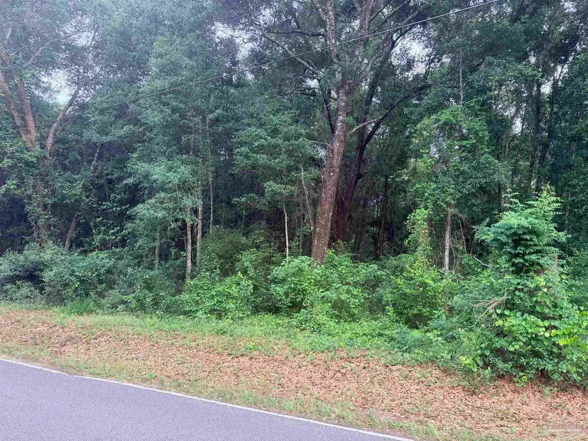 7203 Helms Rd, Pensacola, FL 32526 - #1