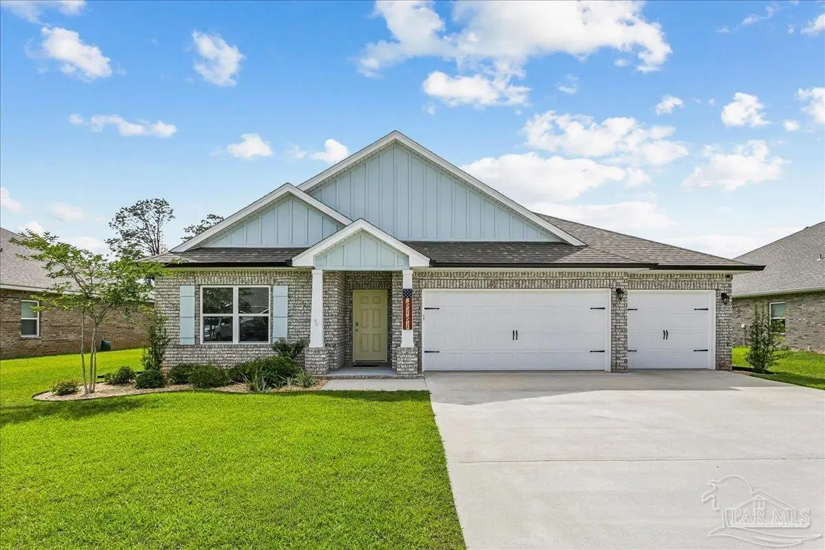 6161 Carson Dr, Milton, FL 32570 - #1