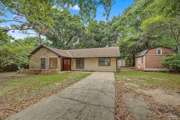 5530 Holley St, Milton, FL 32583