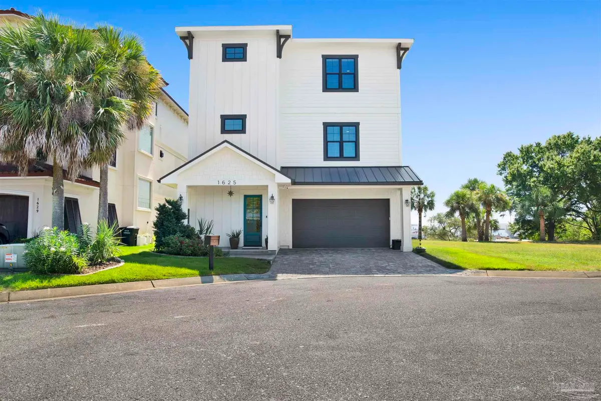 1625 E Heinberg St, Pensacola, FL 32502 - #1