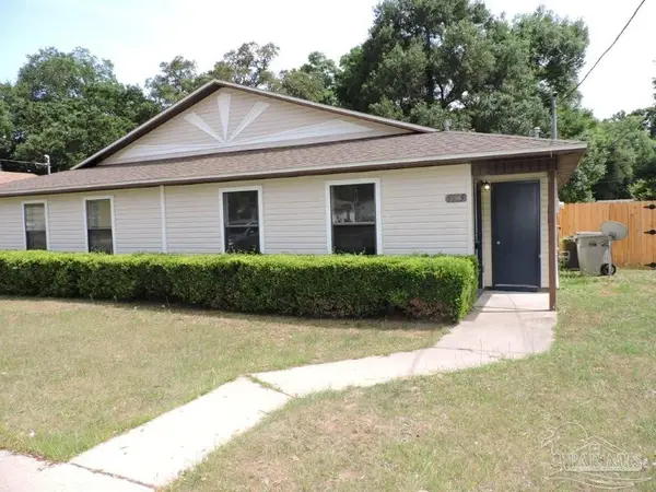 5525 Woodsman Ct, Pensacola, FL 32506