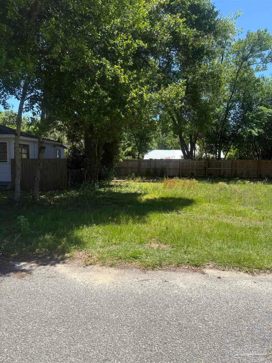 708 N Wentworth St, Pensacola, FL 32505 - #1