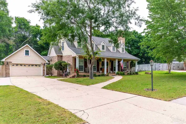 2351 Inverness Dr, Pensacola, FL 32503