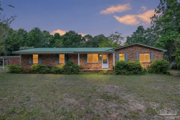 8271 Mobile Hwy, Pensacola, FL 32526