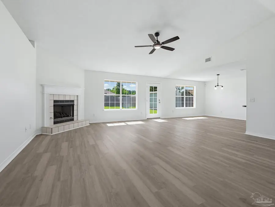 7104 Fitzpatrick Rd, Pensacola, FL 32526 - #2