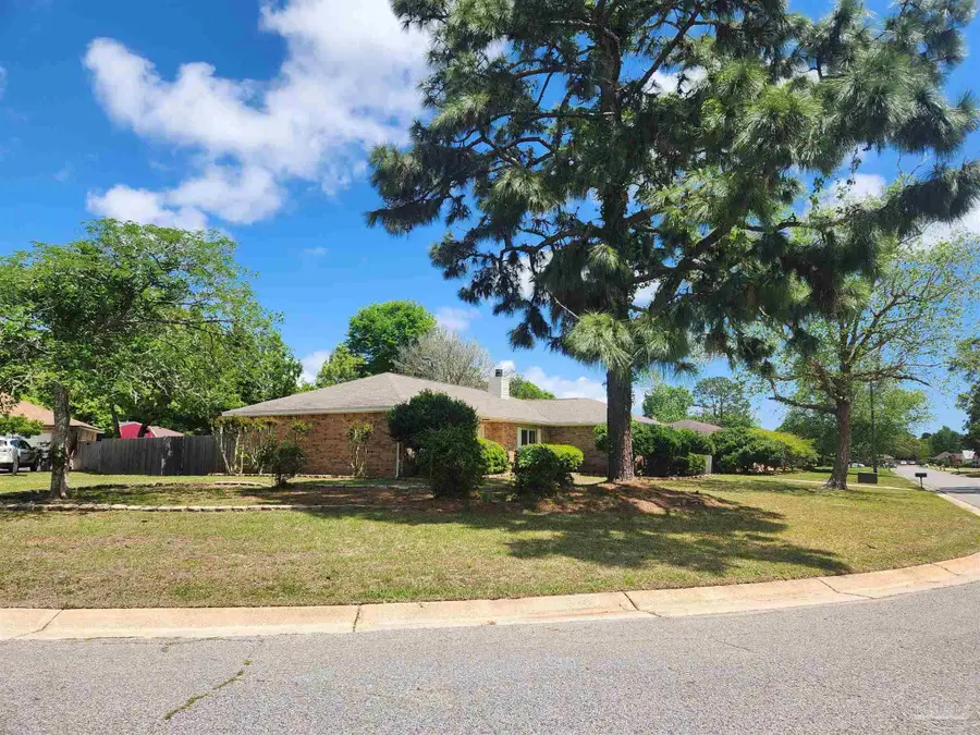 6818 Kitty Hawk Cir, Pensacola, FL 32506 - #2