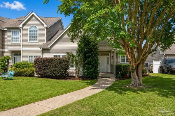 1059 Lionsgate Ln, Gulf Breeze, FL 32563