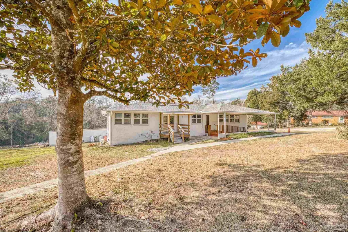 2371 Le Ruth Dr, Pensacola, FL 32514 - #1