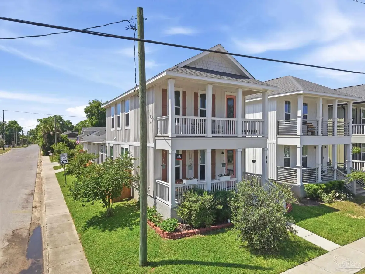 901 W Jackson St, Pensacola, FL 32501 - #1