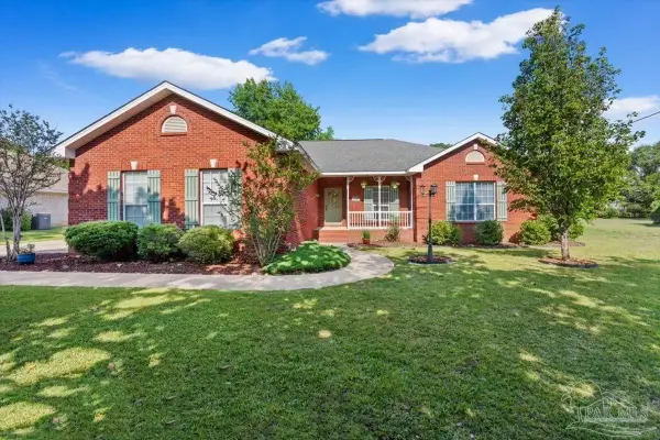 1830 Seahawk Ln, Navarre, FL 32566