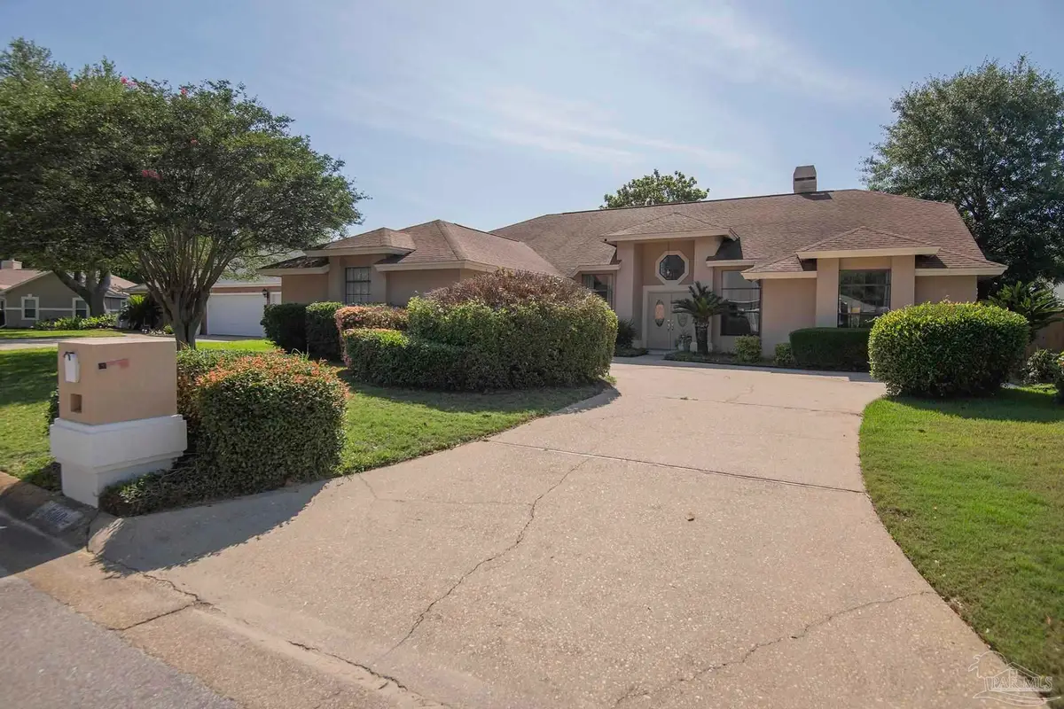 5130 Yesteroaks Cir, Pensacola, FL 32504 - #1