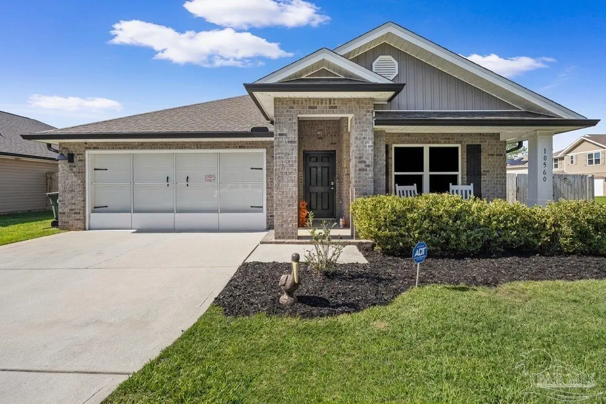 10560 Queens Gate Cir, Pensacola, FL 32506 - #1
