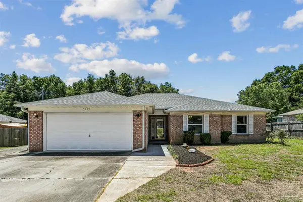 5059 Copperfield Dr, Pace, FL 32571