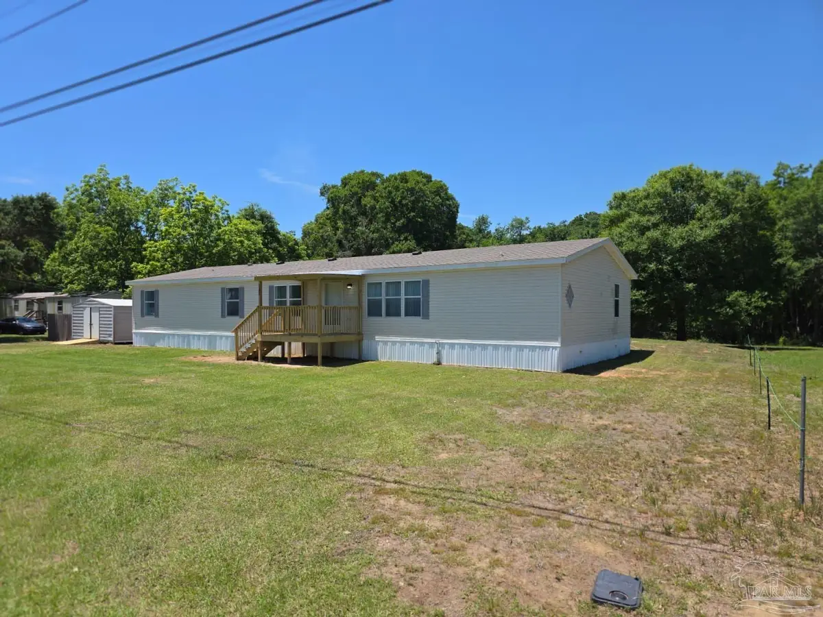 5135 Bent Tree Rd, Milton, FL 32583 - #1