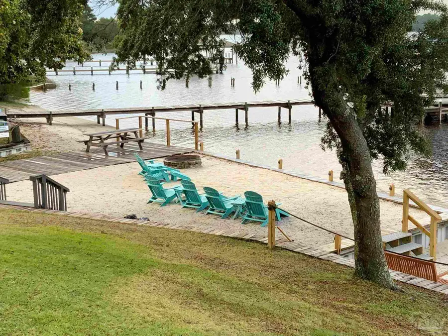 7267 Majestic Blvd, Navarre, FL 32566 - #3