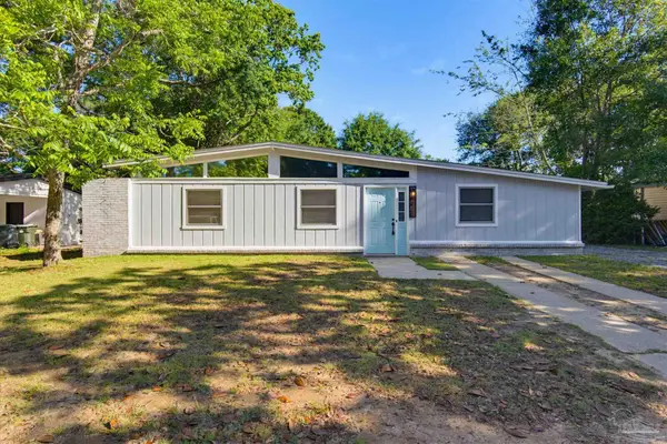 908 Rock Creek Ave, Pensacola, FL 32505