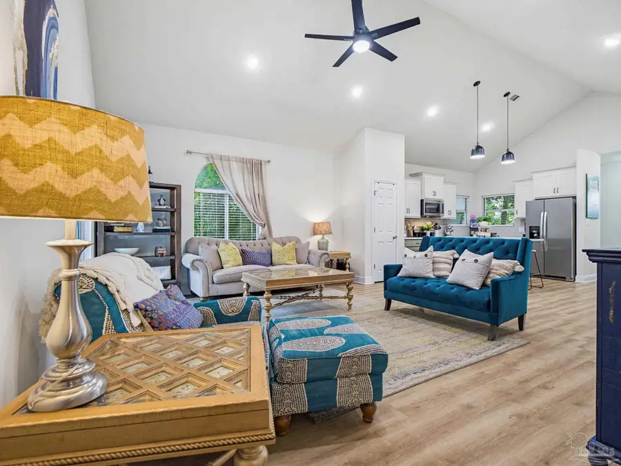5821 Creek Station Dr, Pensacola, FL 32504 - #2