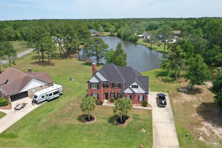 7432 San Ramon Dr, Milton, FL 32583 - #2