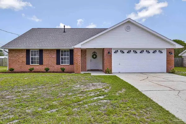 4026 Shorewood Dr, Pensacola, FL 32507