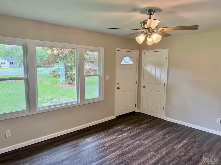 404 W Craig St, Atmore, AL 36502 - #3