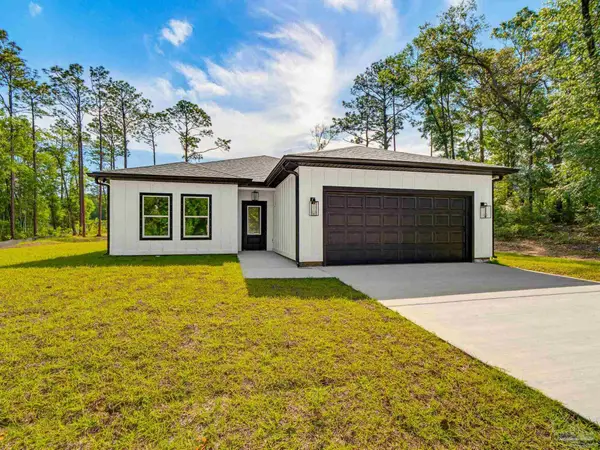 5724 Riviera Dr, Milton, FL 32583