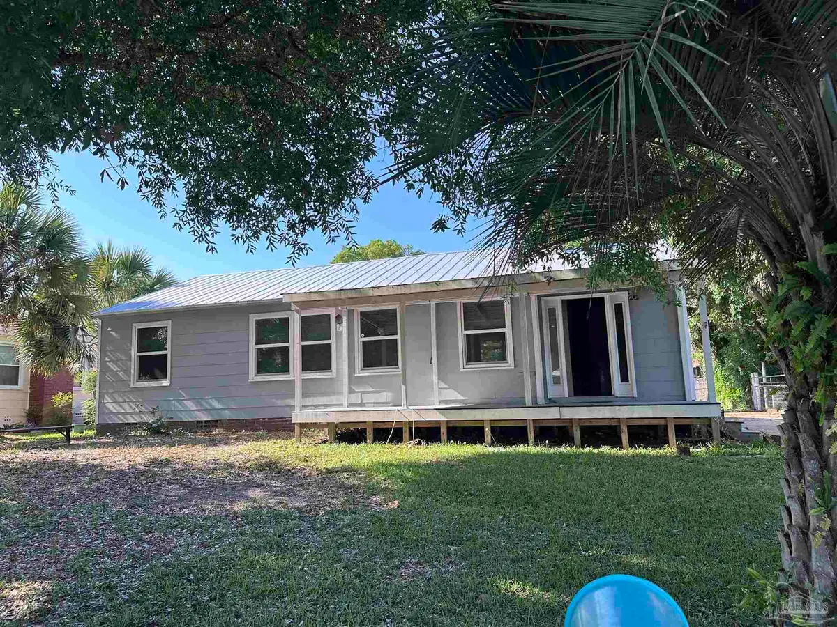 116 SE Gilliland Rd, Pensacola, FL 32507 - #1