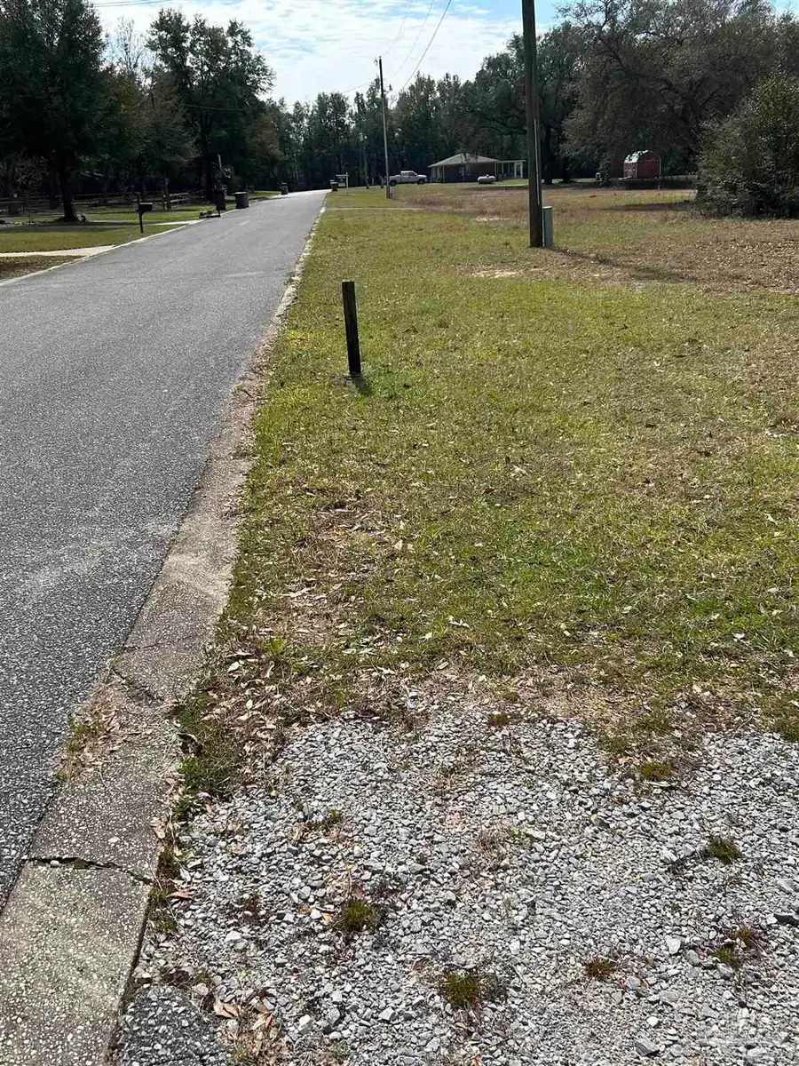 8271 Western Way Dr, Pensacola, FL 32526 - #2