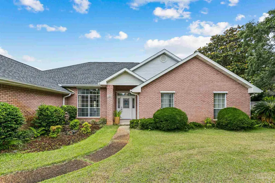 1423 Sound Retreat Dr, Navarre, FL 32566 - #2