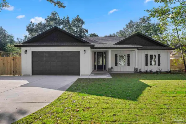 1780 Briza Del Mar Dr, Navarre, FL 32566