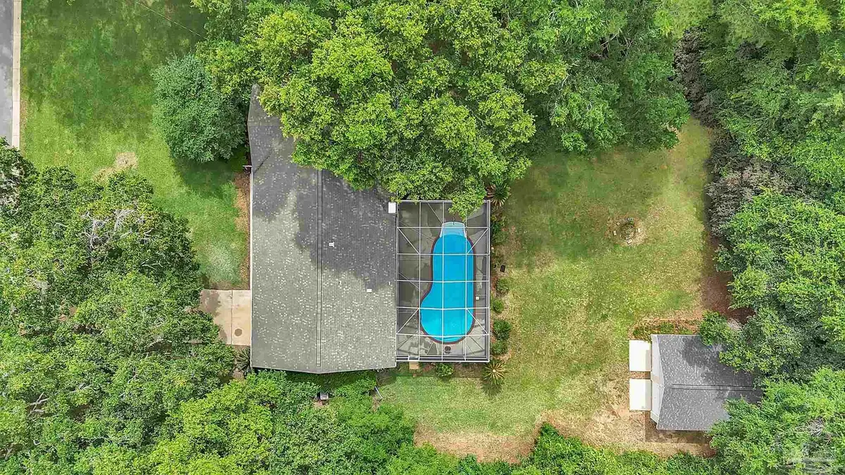 449 Man O War Cir, Cantonment, FL 32533 - #1